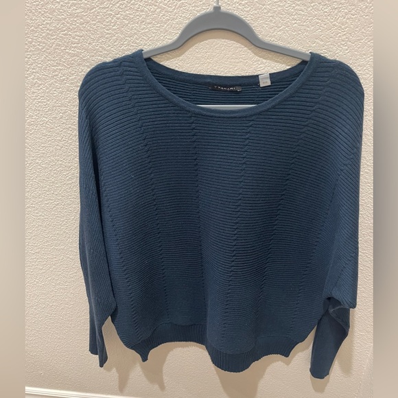 T Tahari Deep Teal Women's Crew Neck Sweater - Picture 1 of 5